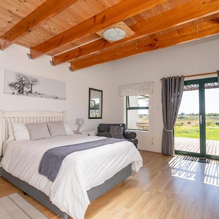 Tortoise Trail Lodge Langebaan Bagian luar foto