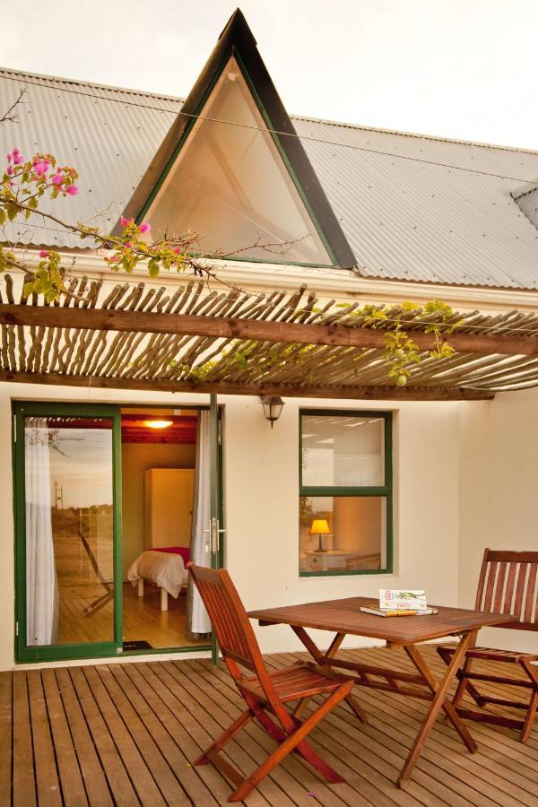 Tortoise Trail Lodge Langebaan Bagian luar foto
