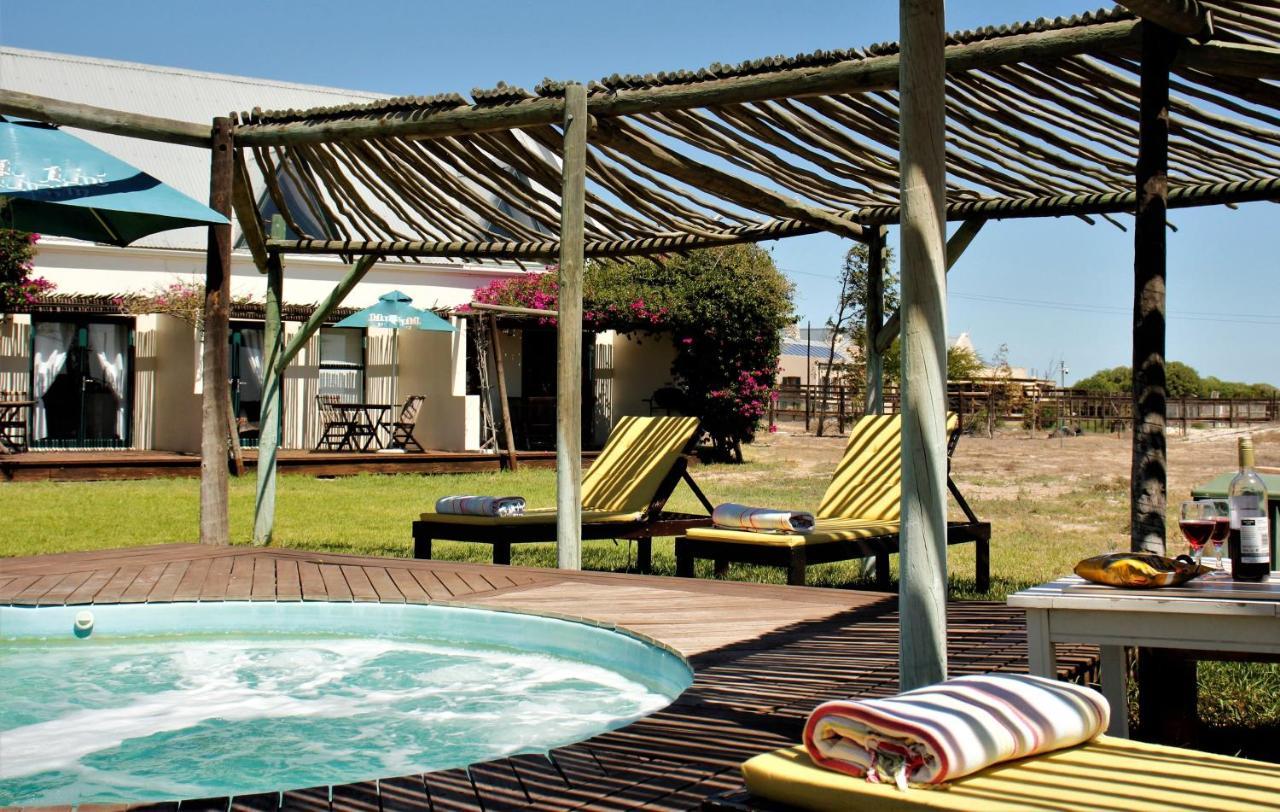 Tortoise Trail Lodge Langebaan Bagian luar foto