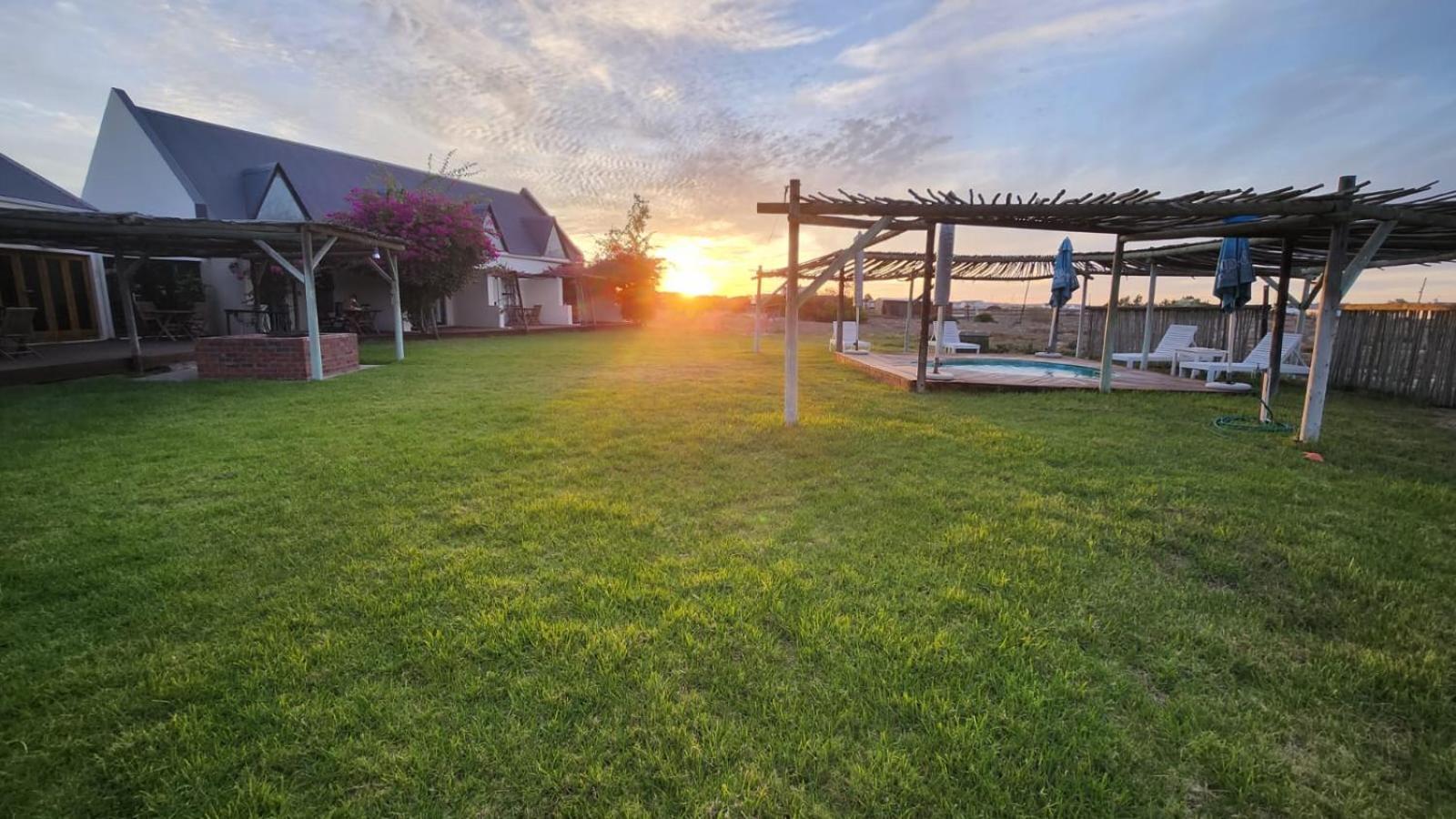 Tortoise Trail Lodge Langebaan Bagian luar foto